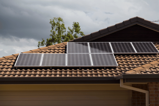 solar panels grants
